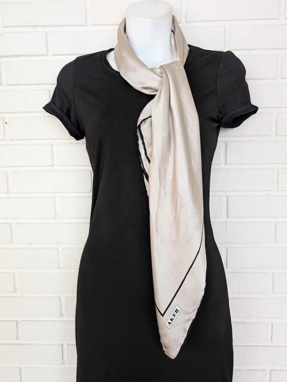 Large Silk Aker Scarf In Silver & Black . Very Chic! - Picture 2 of 11